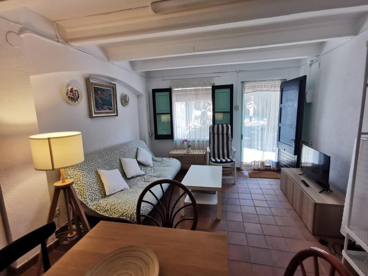 Cozy 30 Steps From The Ocean Appartamento Palafrugell