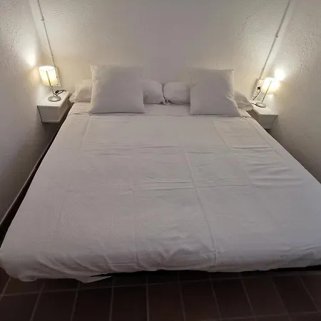 Cozy Apartment 30 Steps From The Ocean Palafrugell Esterno foto